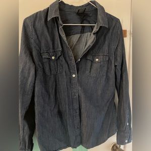 NWOT! Very cute for fall to pair with a cute t shirt